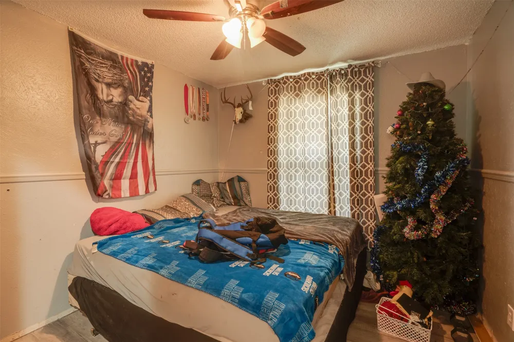 1308 Mockingbird Street Iowa Park, TX 76367