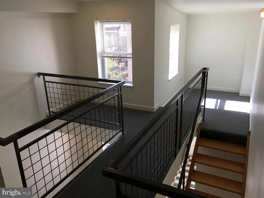 706 2ND STREET #A Philadelphia, PA 19123