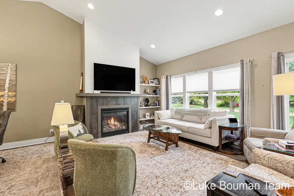 1420 Eagle Shore Court Hudsonville, MI 49426