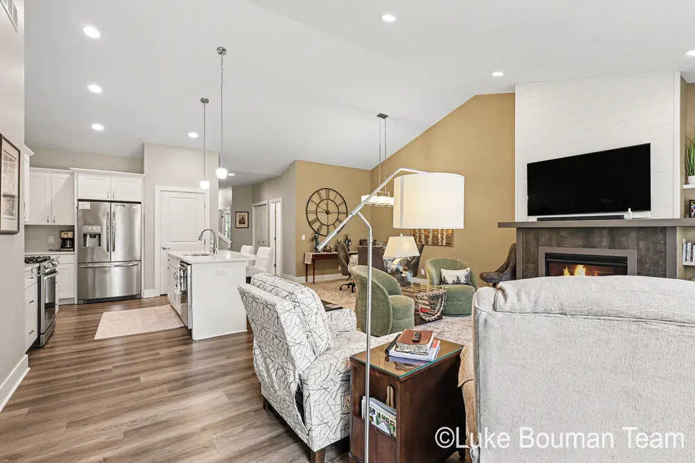 1420 Eagle Shore Court Hudsonville, MI 49426