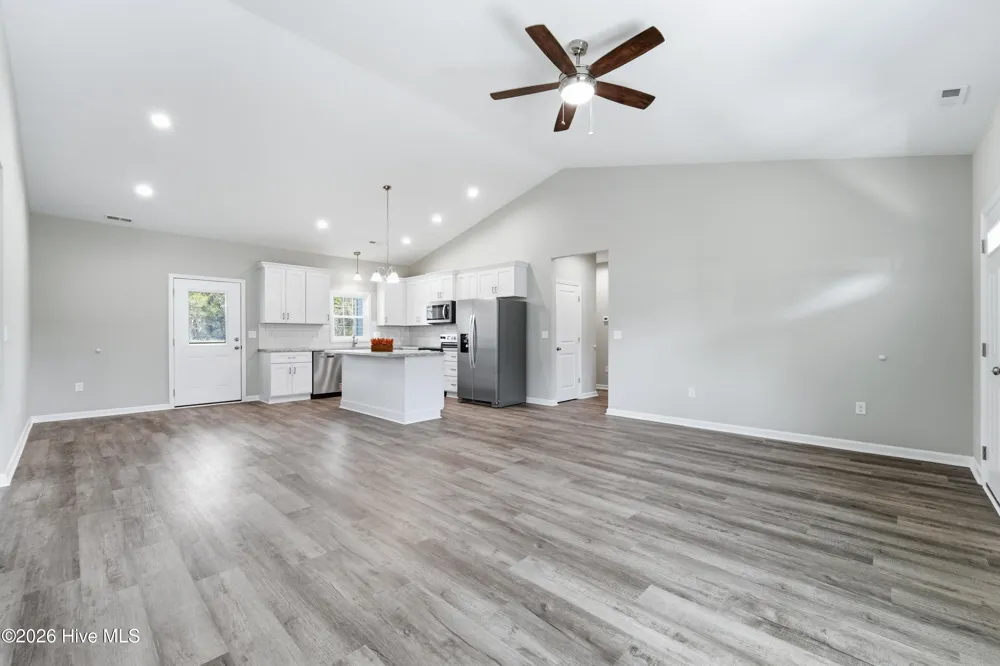1992 Catherine Lake Road Richlands, NC 28574