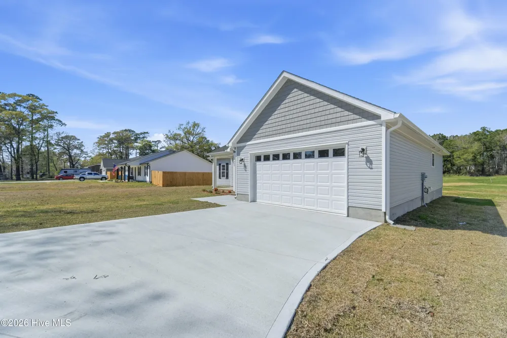 1992 Catherine Lake Road Richlands, NC 28574