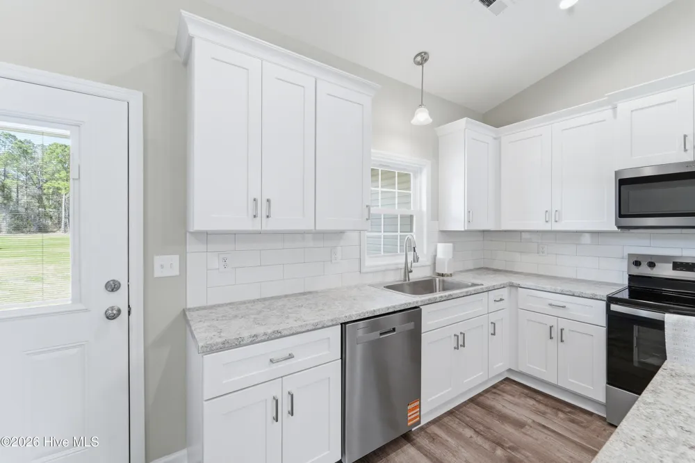1992 Catherine Lake Road Richlands, NC 28574