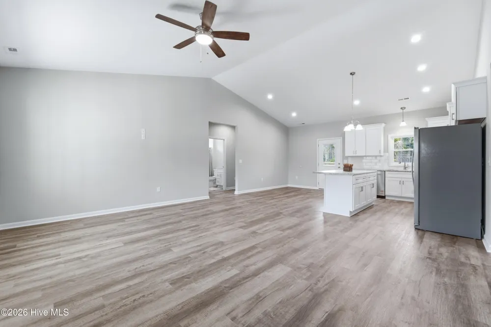 1992 Catherine Lake Road Richlands, NC 28574