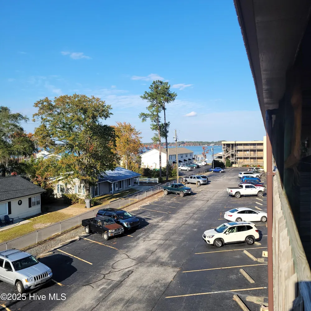 313 Lake Place Condo Drive Elizabethtown, NC 28337