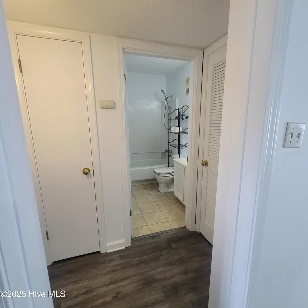313 Lake Place Condo Drive Elizabethtown, NC 28337