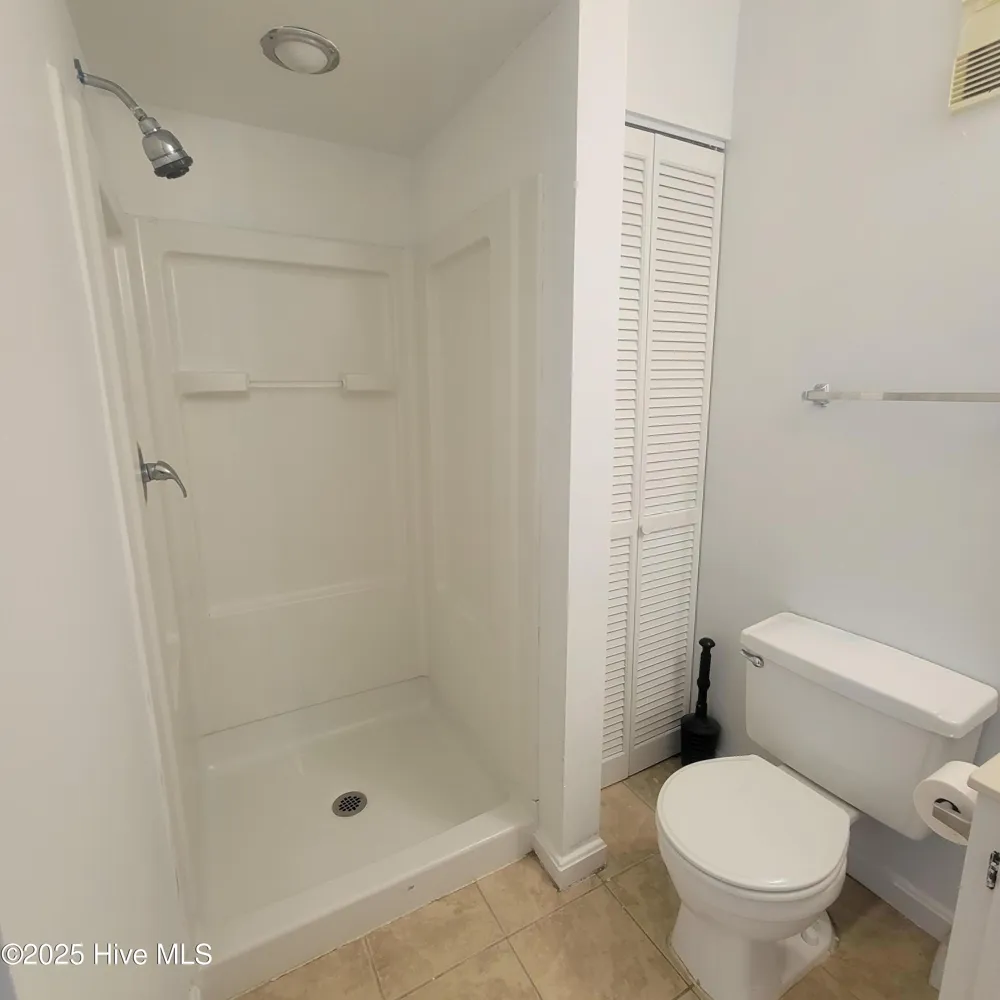 313 Lake Place Condo Drive Elizabethtown, NC 28337