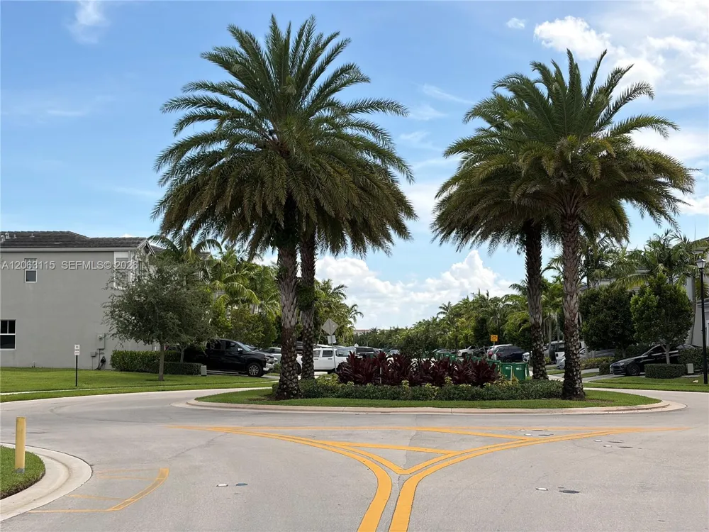 4922 NW 48th Ter #4922 Tamarac, FL 33319