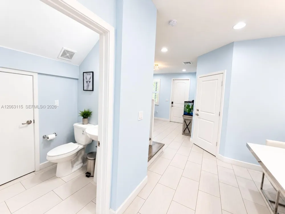 4922 NW 48th Ter #4922 Tamarac, FL 33319