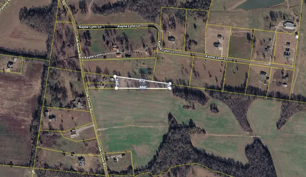 2900 OAK GROVE RD Savannah, TN 38372