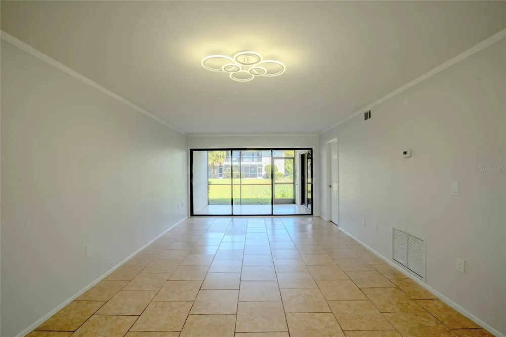 5797 SUMMER SIDE LANE #7A Sarasota, FL 34231