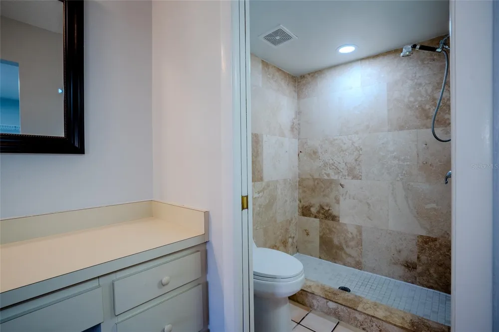 5797 SUMMER SIDE LANE #7A Sarasota, FL 34231