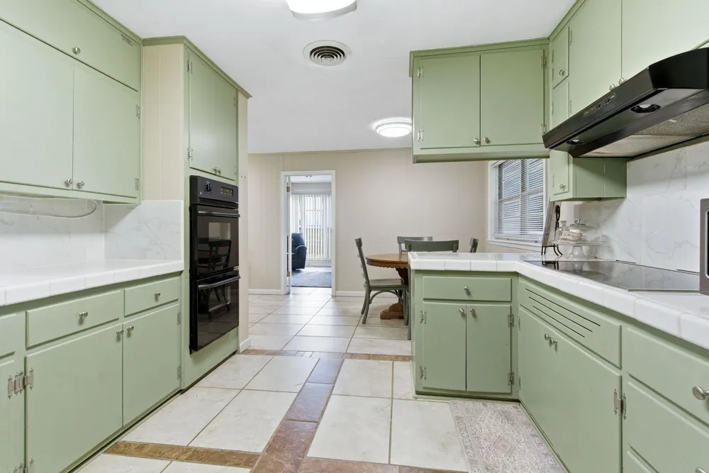 2199 Illinois Street Rhome, TX 76078