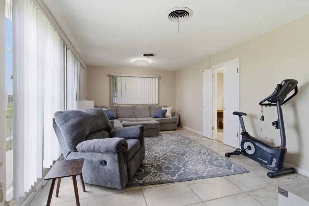 2199 Illinois Street Rhome, TX 76078