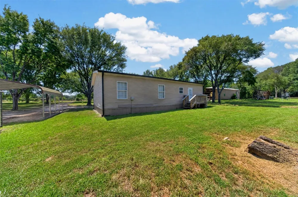 173 An County Road 2234 Palestine, TX 75803