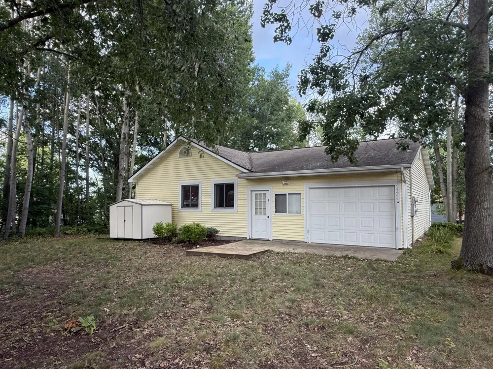 7887 Sixth Street Canadian Lakes, MI 49346