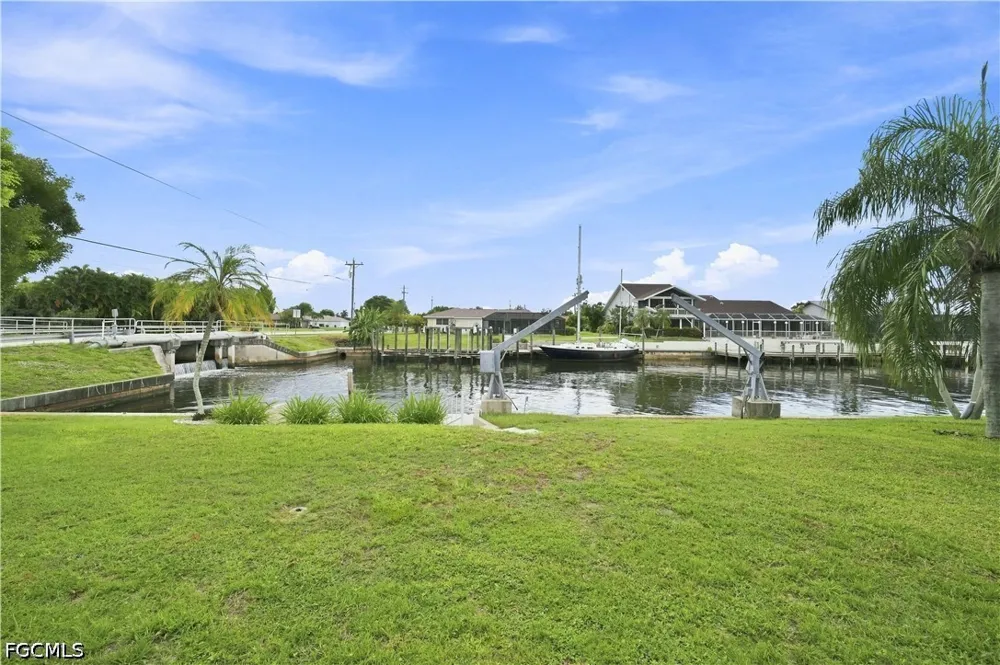 SE 20th Court Cape Coral, FL 33990