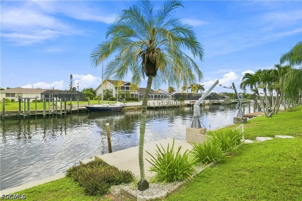 SE 20th Court Cape Coral, FL 33990