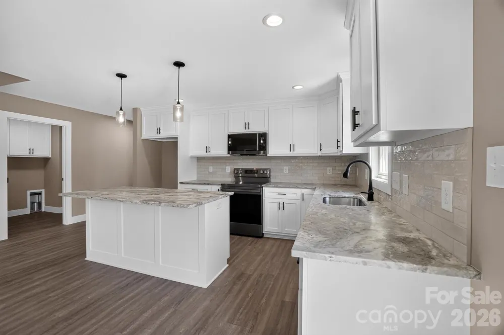 2418 Rock Dam Road Lincolnton, NC 28092