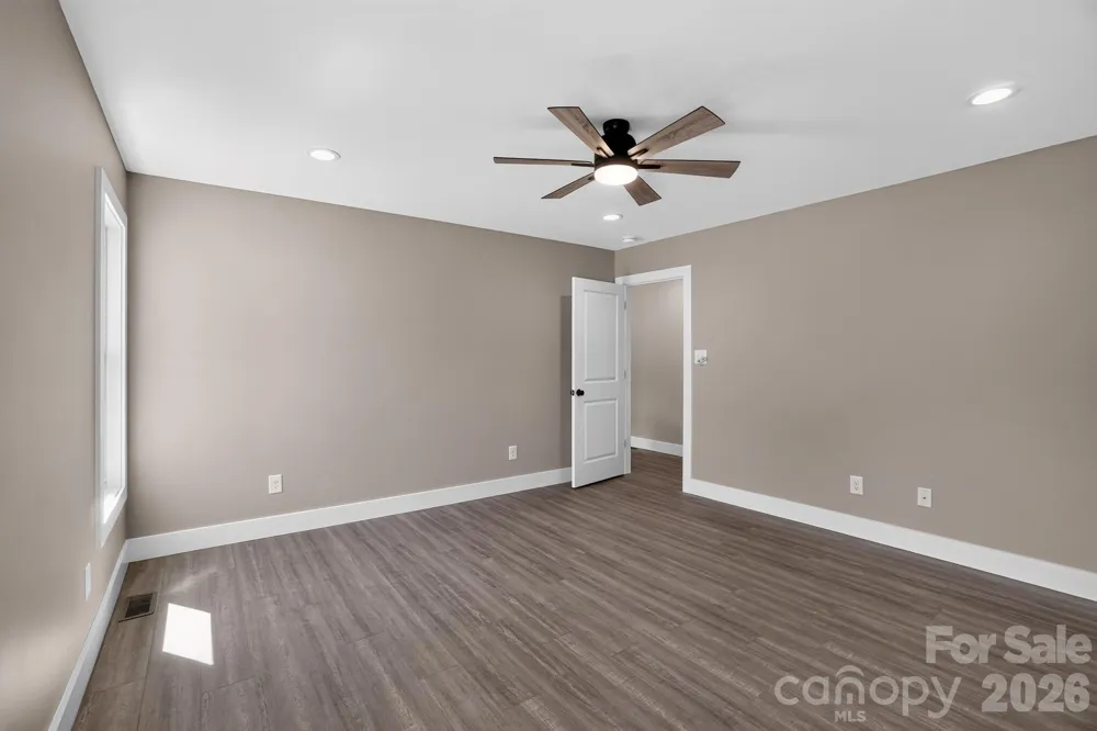 2418 Rock Dam Road Lincolnton, NC 28092