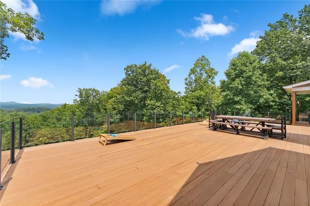265 Lynda Lane Cleveland, GA 30528