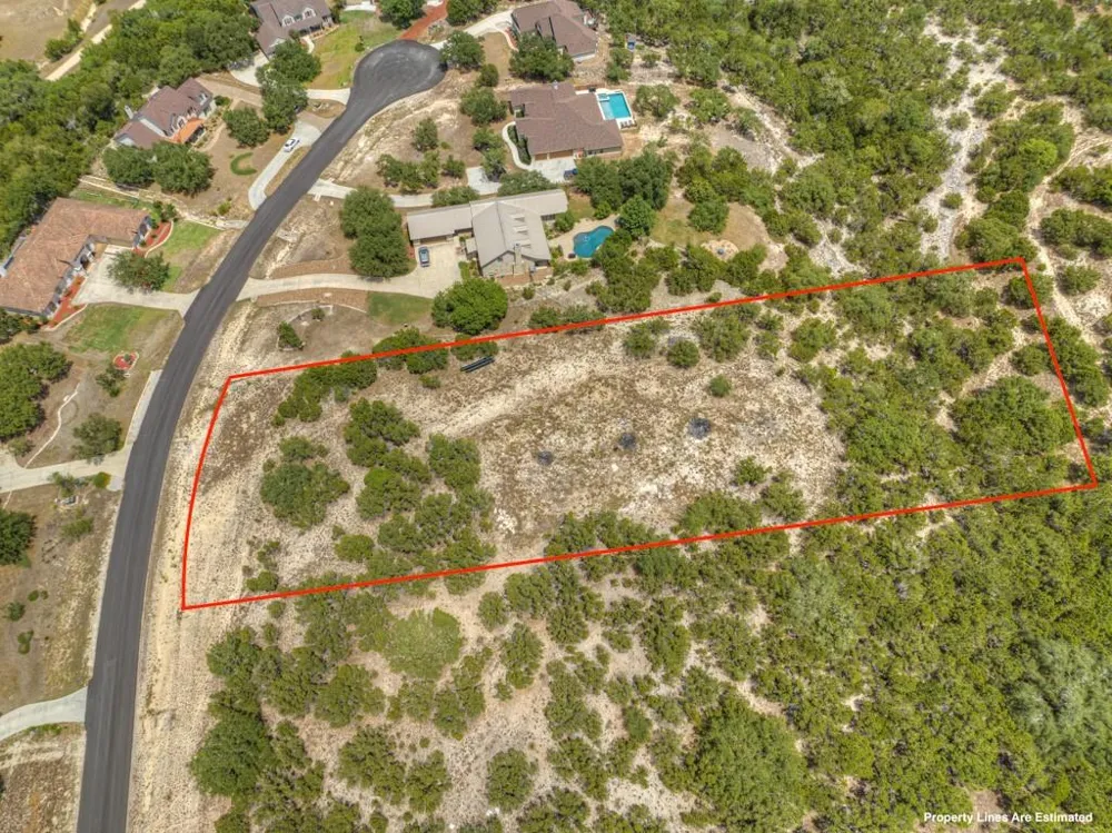 1860 Rush Creek Canyon Lake, TX 78133