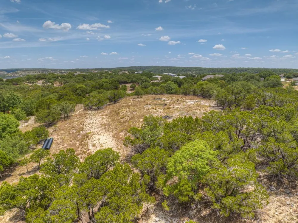 1860 Rush Creek Canyon Lake, TX 78133