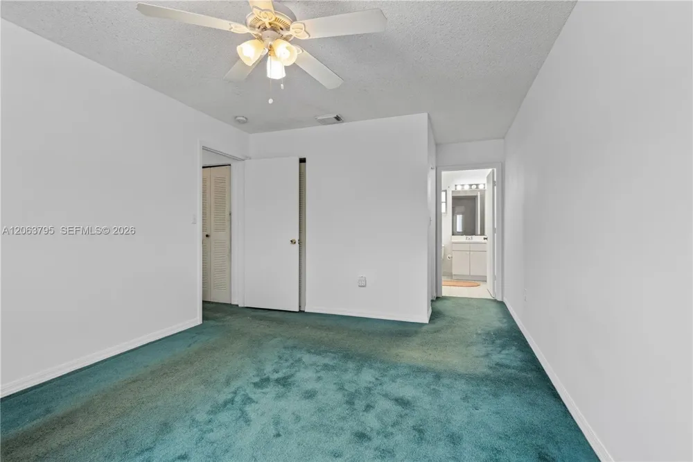 14156 SW 163rd Ter Miami, FL 33177