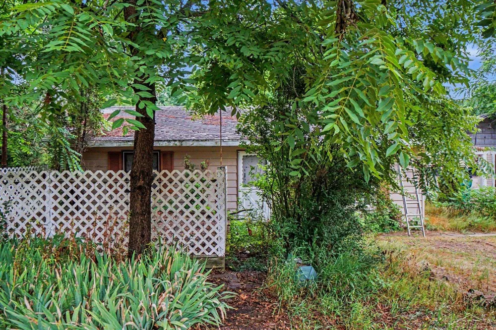 8690 W Ludington Drive Garfield Township, MI 48632