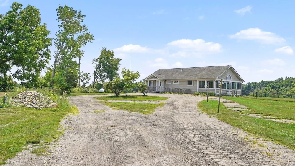 8753 Pleasant Lake Road Freedom Township, MI 48103