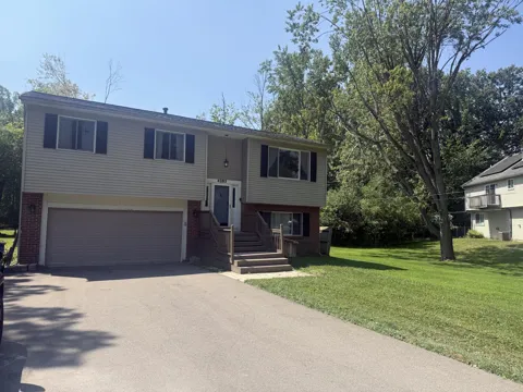 4283 Woodstock Road