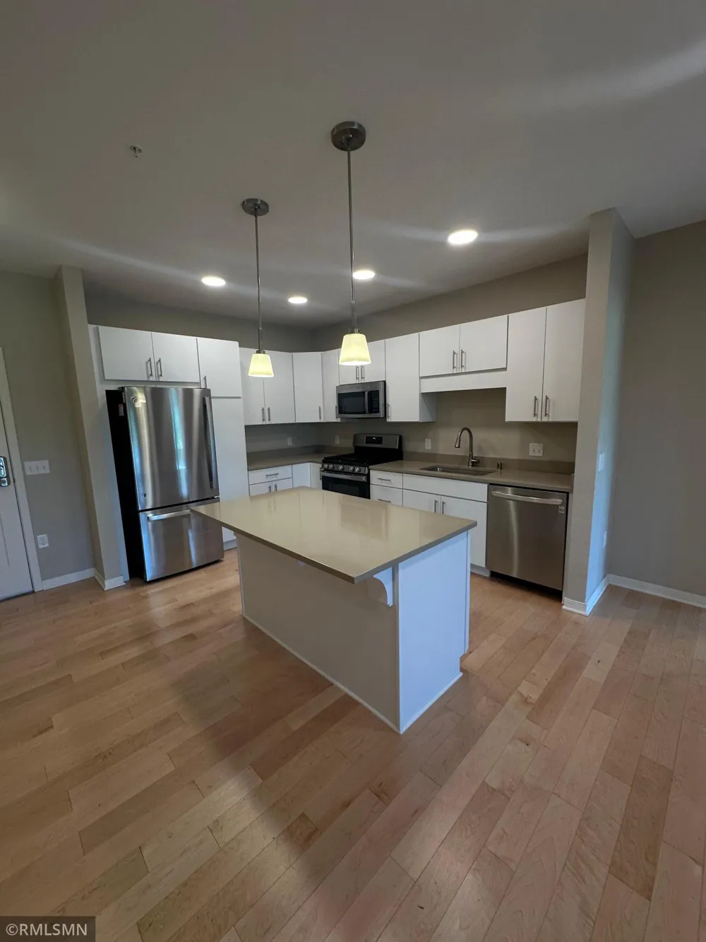 114 Brick Street S #207 Stillwater, MN 55082