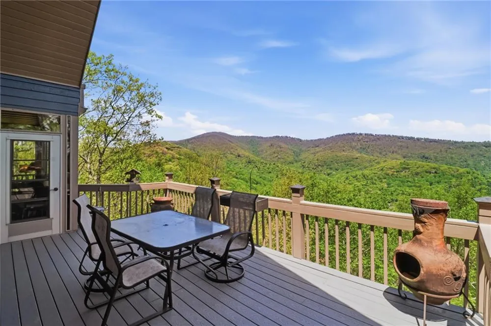 1692 Ridgeview Drive Big Canoe, GA 30143