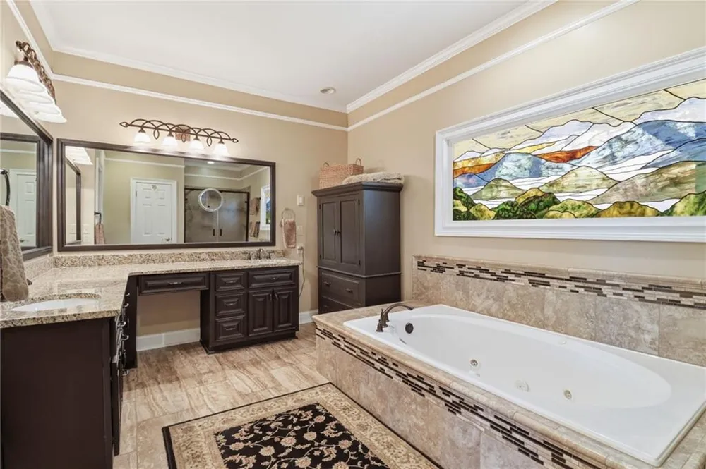 1692 Ridgeview Drive Big Canoe, GA 30143