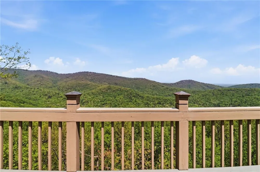 1692 Ridgeview Drive Big Canoe, GA 30143