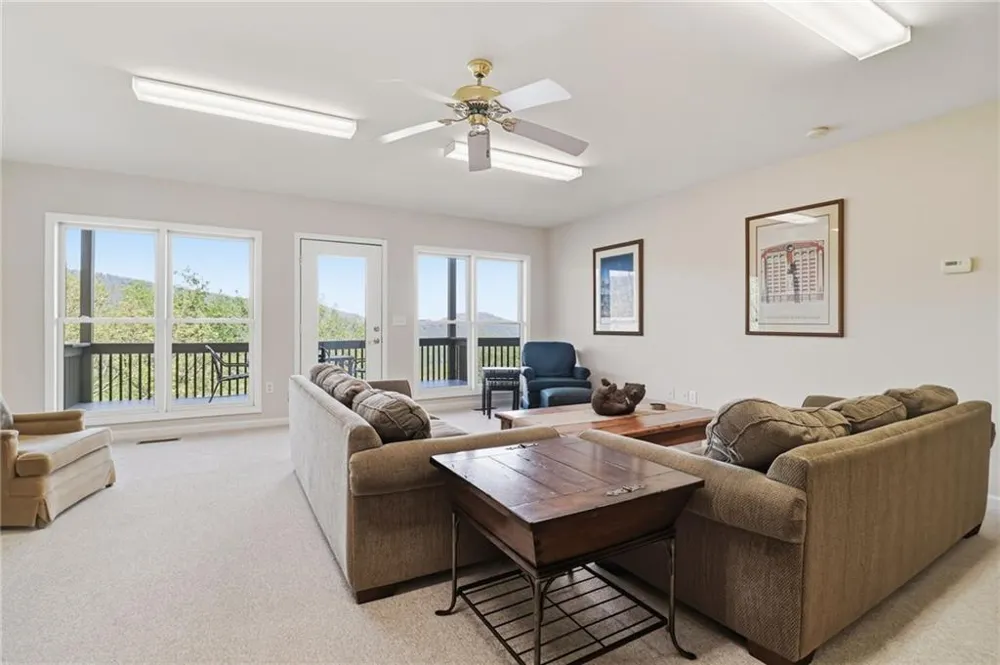 1692 Ridgeview Drive Big Canoe, GA 30143