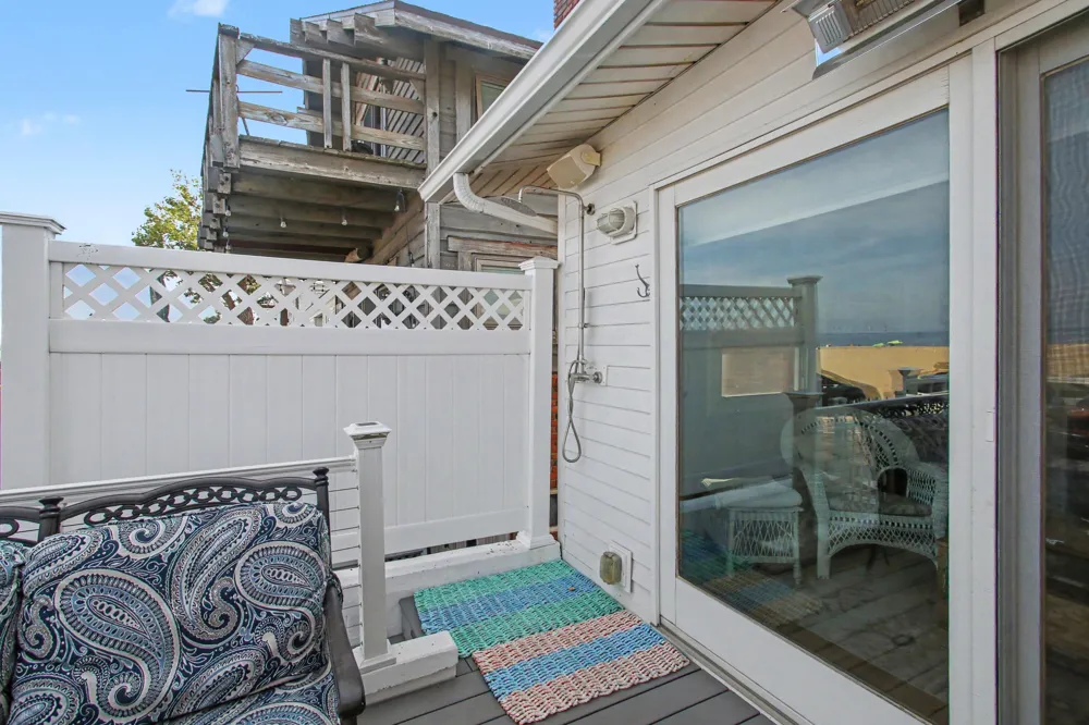 20 Lake Shore Drive South Haven, MI 49090