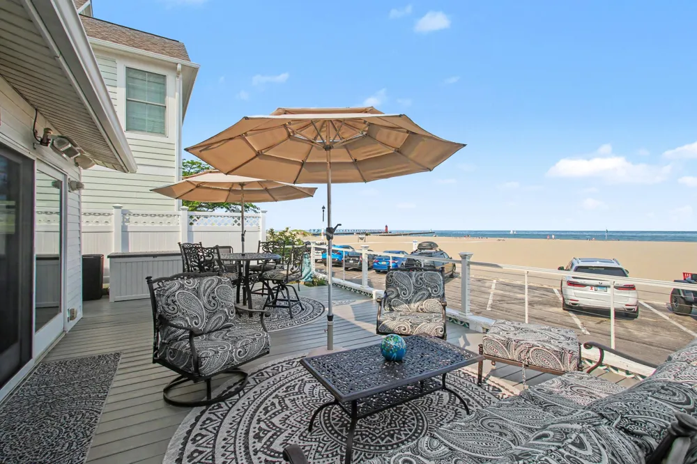 20 Lake Shore Drive South Haven, MI 49090