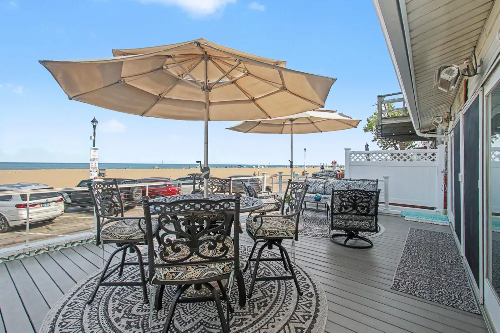 20 Lake Shore Drive South Haven, MI 49090