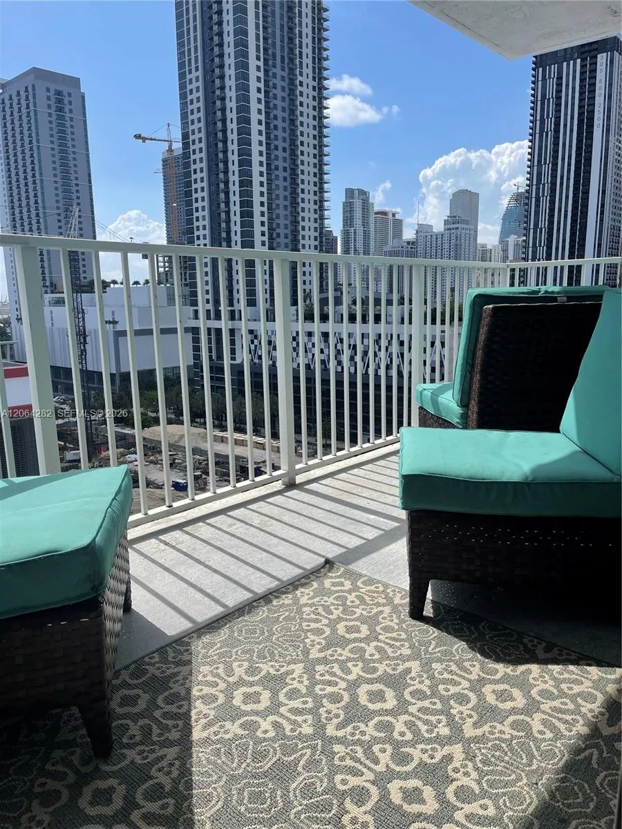 800 Miami Ave #E-1605 Miami, FL 33136