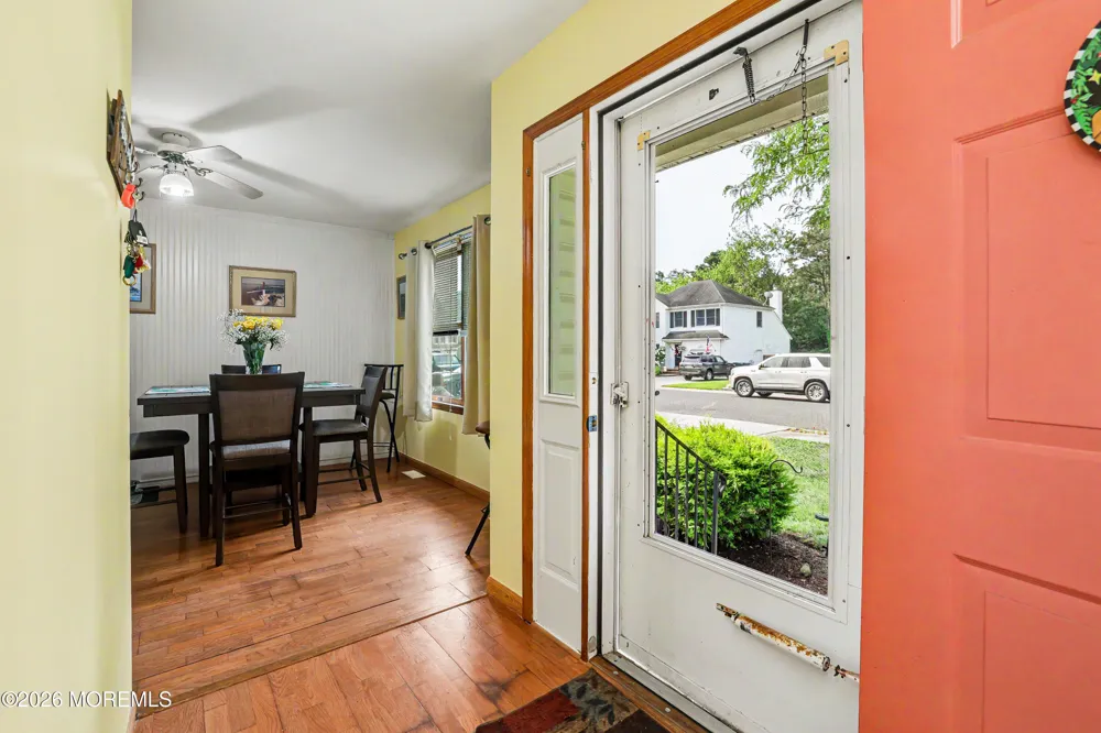 133 W Holly Lane Little Egg Harbor, NJ 08087