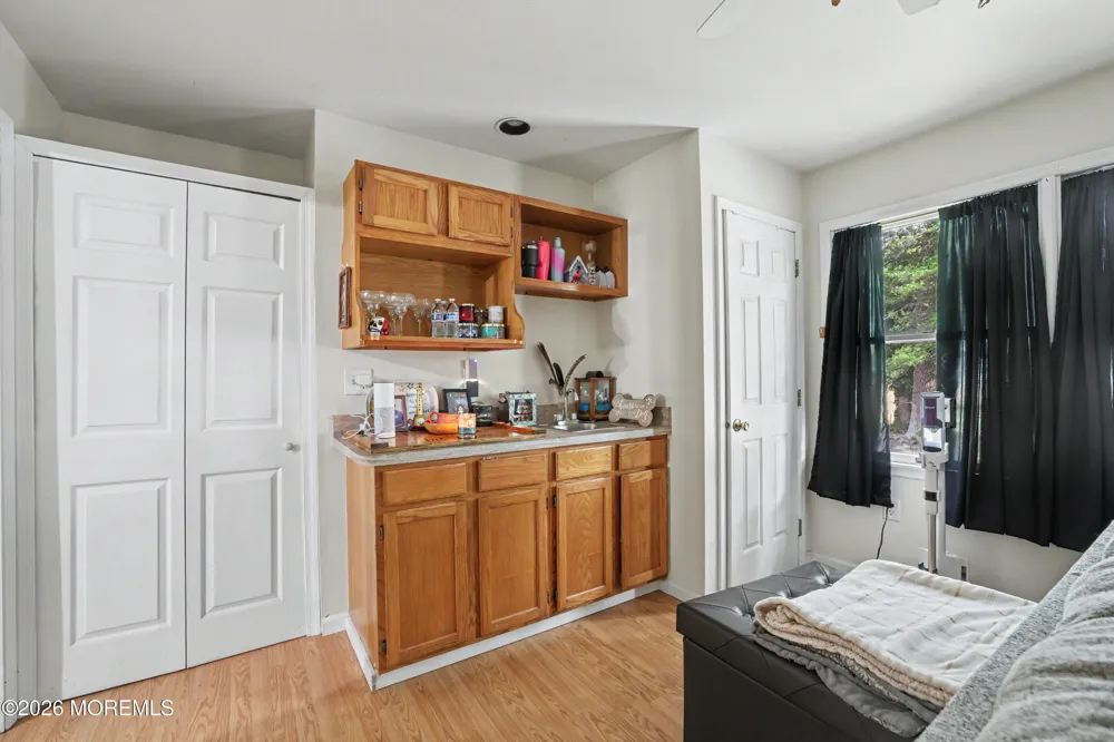 133 W Holly Lane Little Egg Harbor, NJ 08087