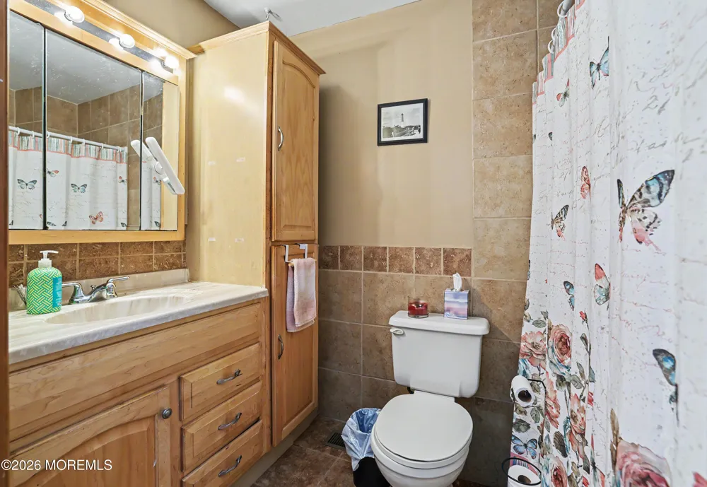 133 W Holly Lane Little Egg Harbor, NJ 08087