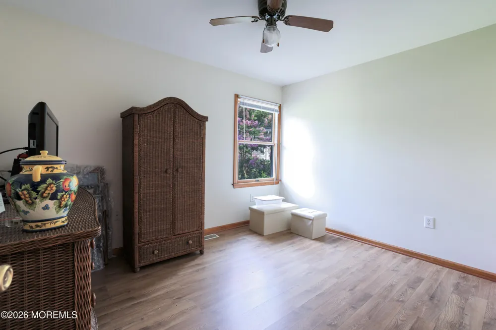 133 W Holly Lane Little Egg Harbor, NJ 08087