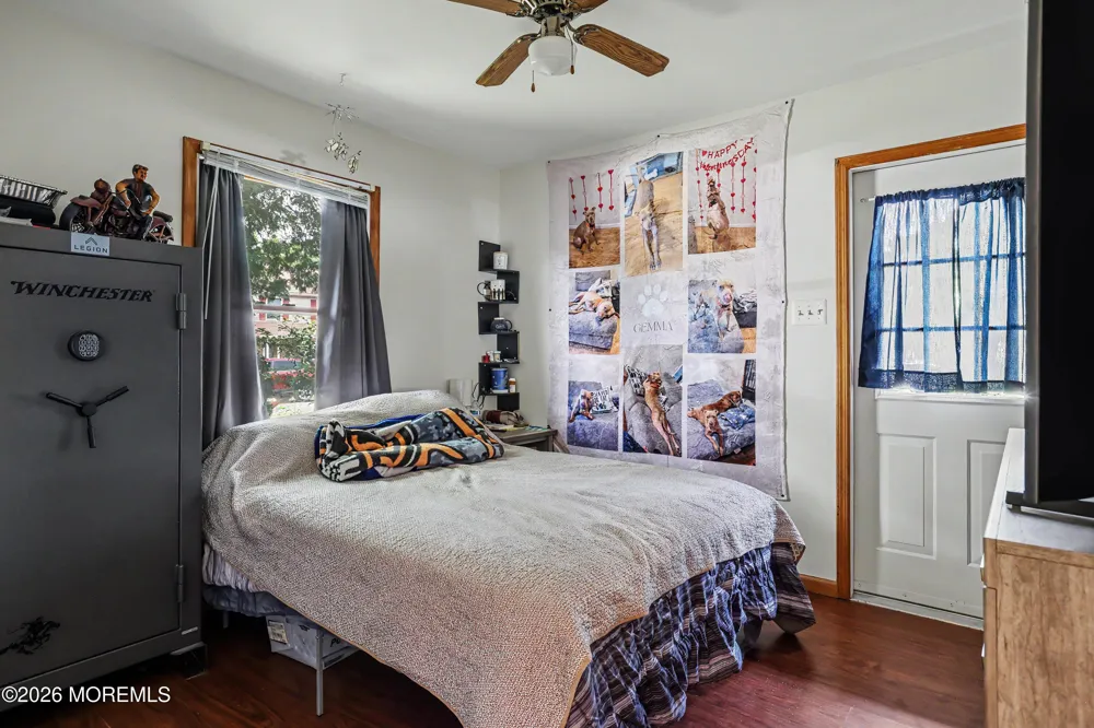 133 W Holly Lane Little Egg Harbor, NJ 08087