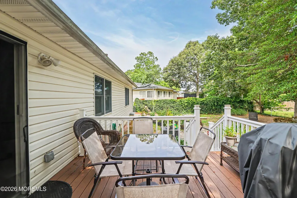 133 W Holly Lane Little Egg Harbor, NJ 08087
