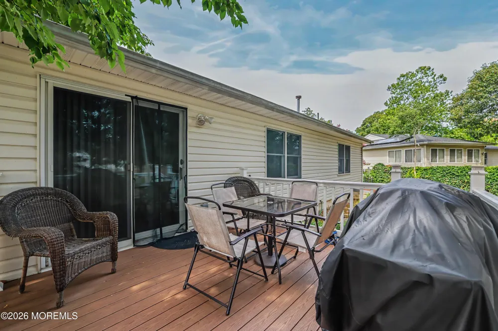 133 W Holly Lane Little Egg Harbor, NJ 08087