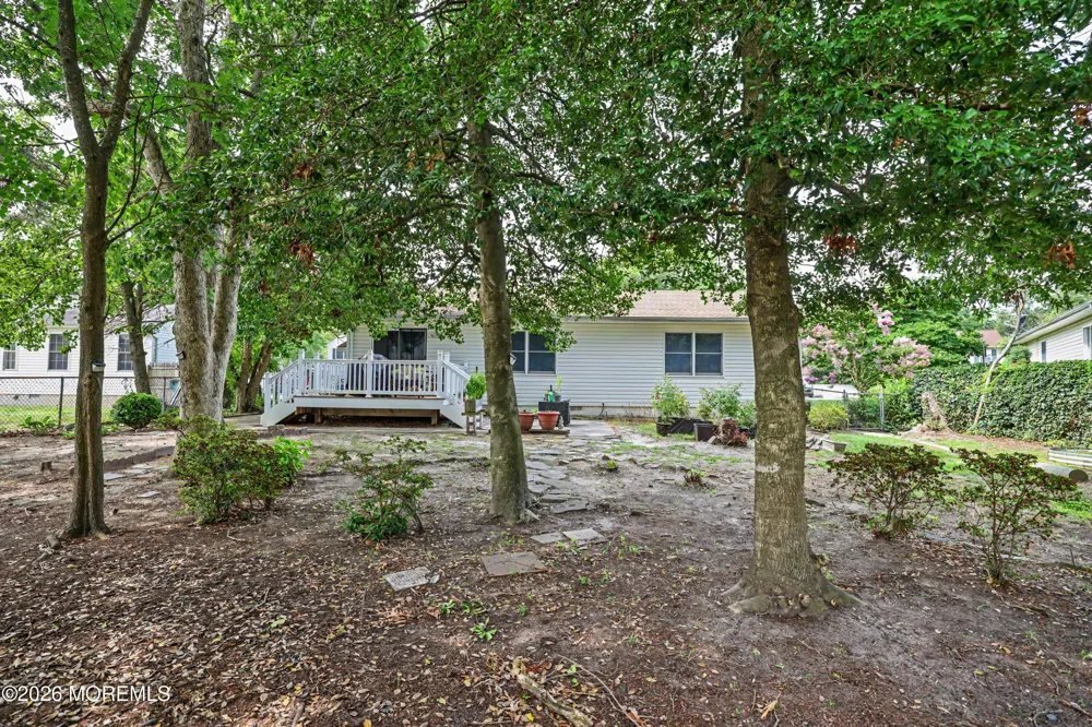 133 W Holly Lane Little Egg Harbor, NJ 08087