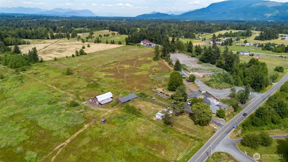 1948 Central Road Everson, WA 98247