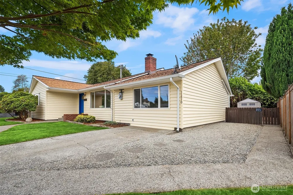 11510 27th Avenue SW Burien, WA 98146